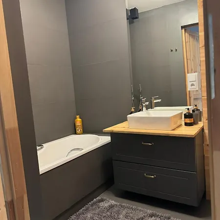 Atelier Premium 60m2 פז'ז'מירובו